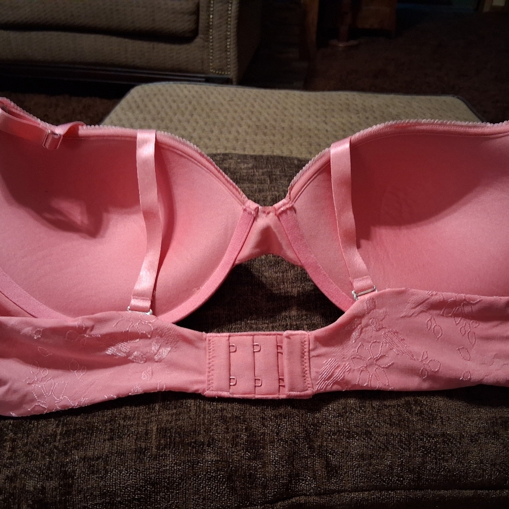 Elegant Women's Lace Bras - Set of 3 - Picture 7 of 10